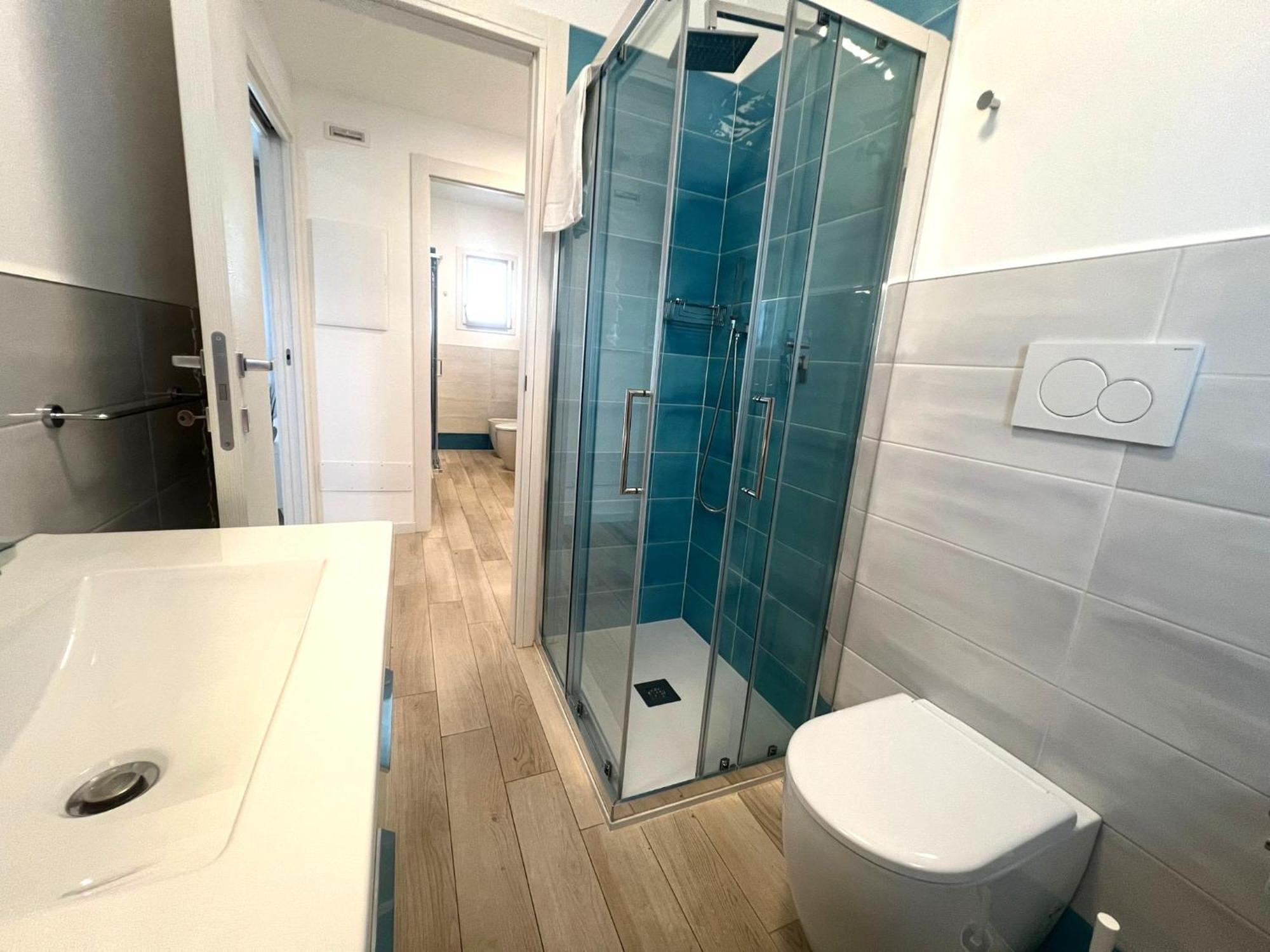 Sun Beach Residence Con Piscina - Piazza Brescia - Adria Holiday Jesolo - Family Apartments エクステリア 写真