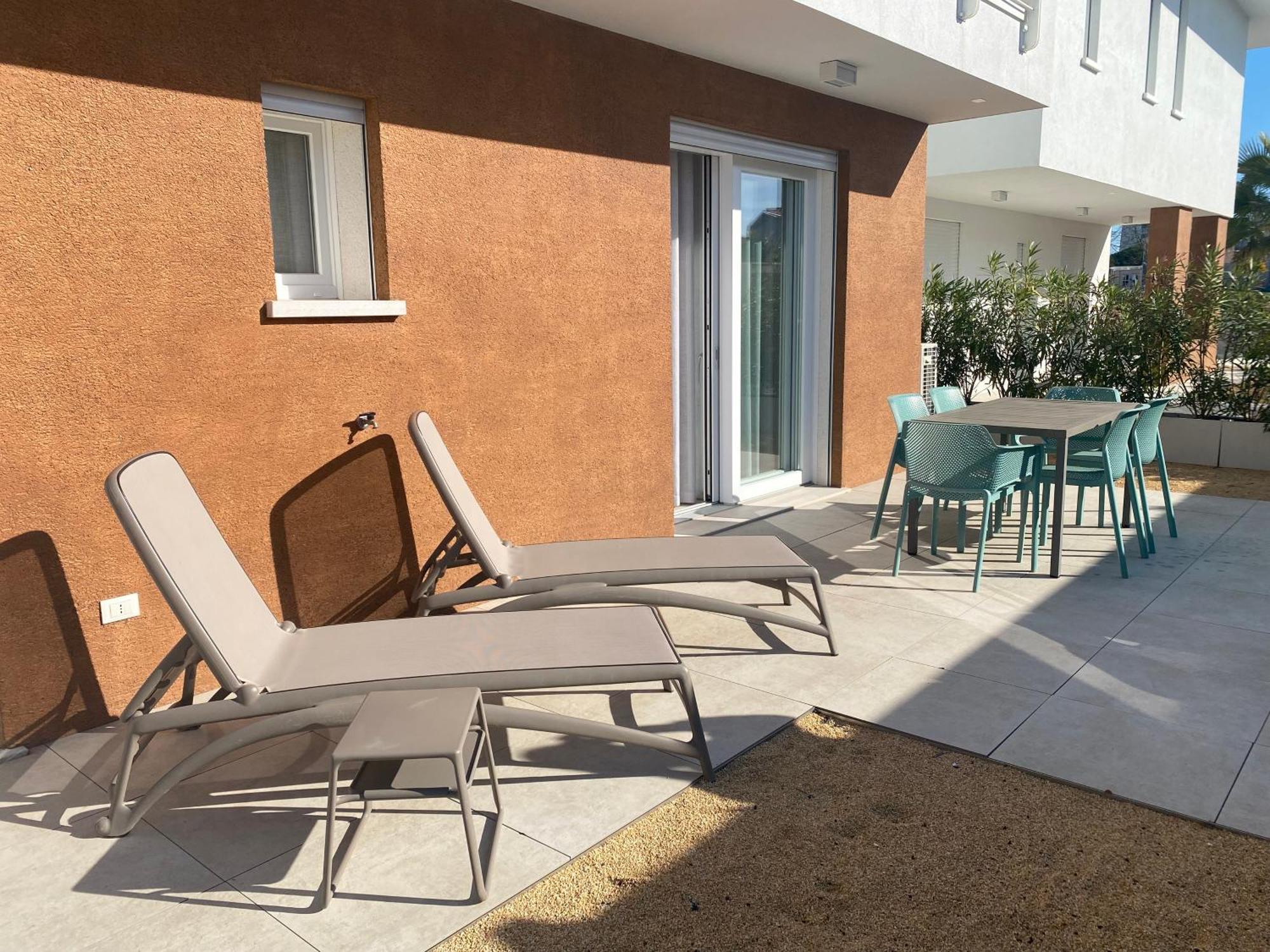 Sun Beach Residence Con Piscina - Piazza Brescia - Adria Holiday Jesolo - Family Apartments 部屋 写真