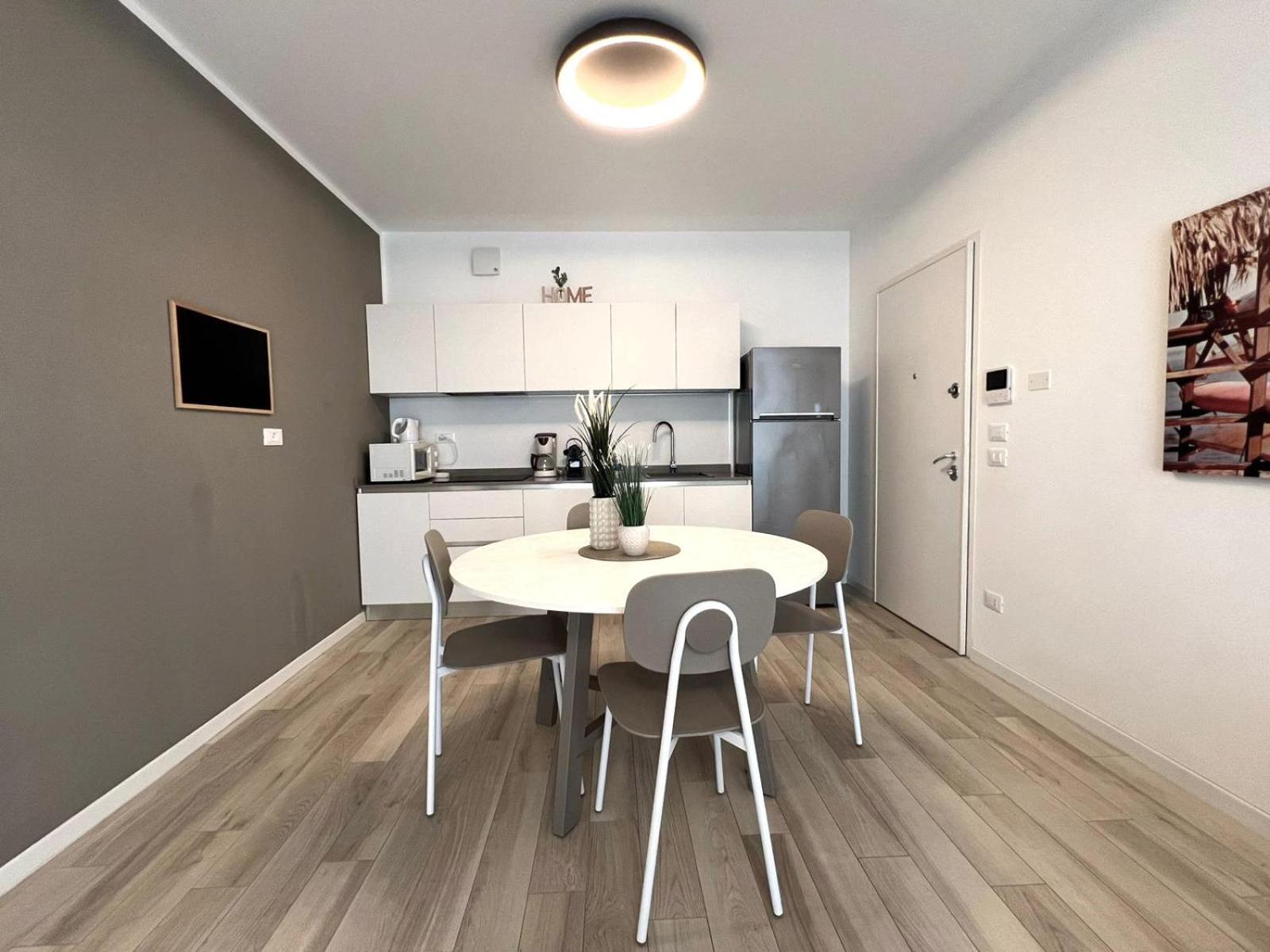 Sun Beach Residence Con Piscina - Piazza Brescia - Adria Holiday Jesolo - Family Apartments 部屋 写真